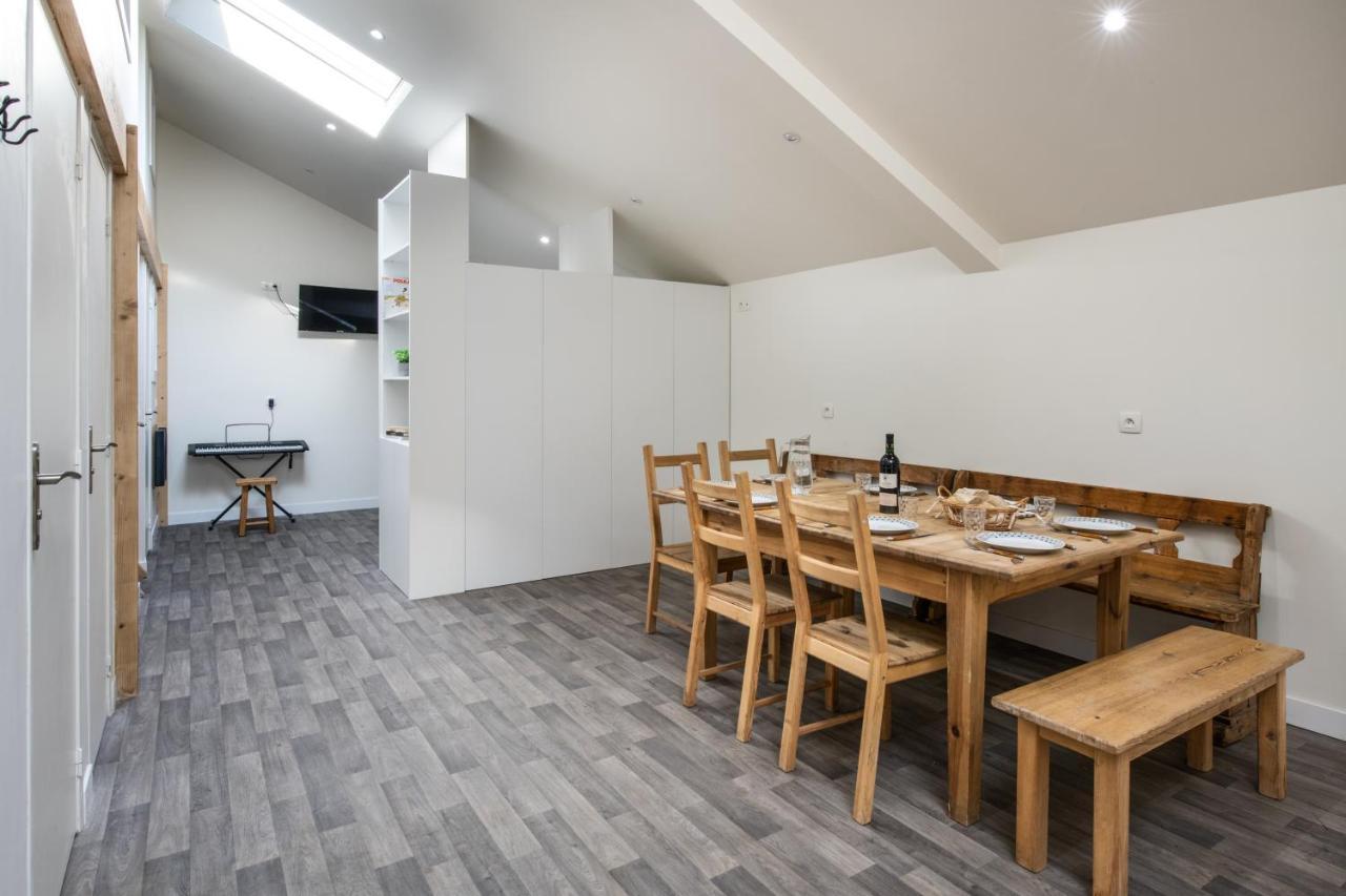 L'Epinette - Gite De Groupe Et Salle De Reception อัลวาร์ ภายนอก รูปภาพ