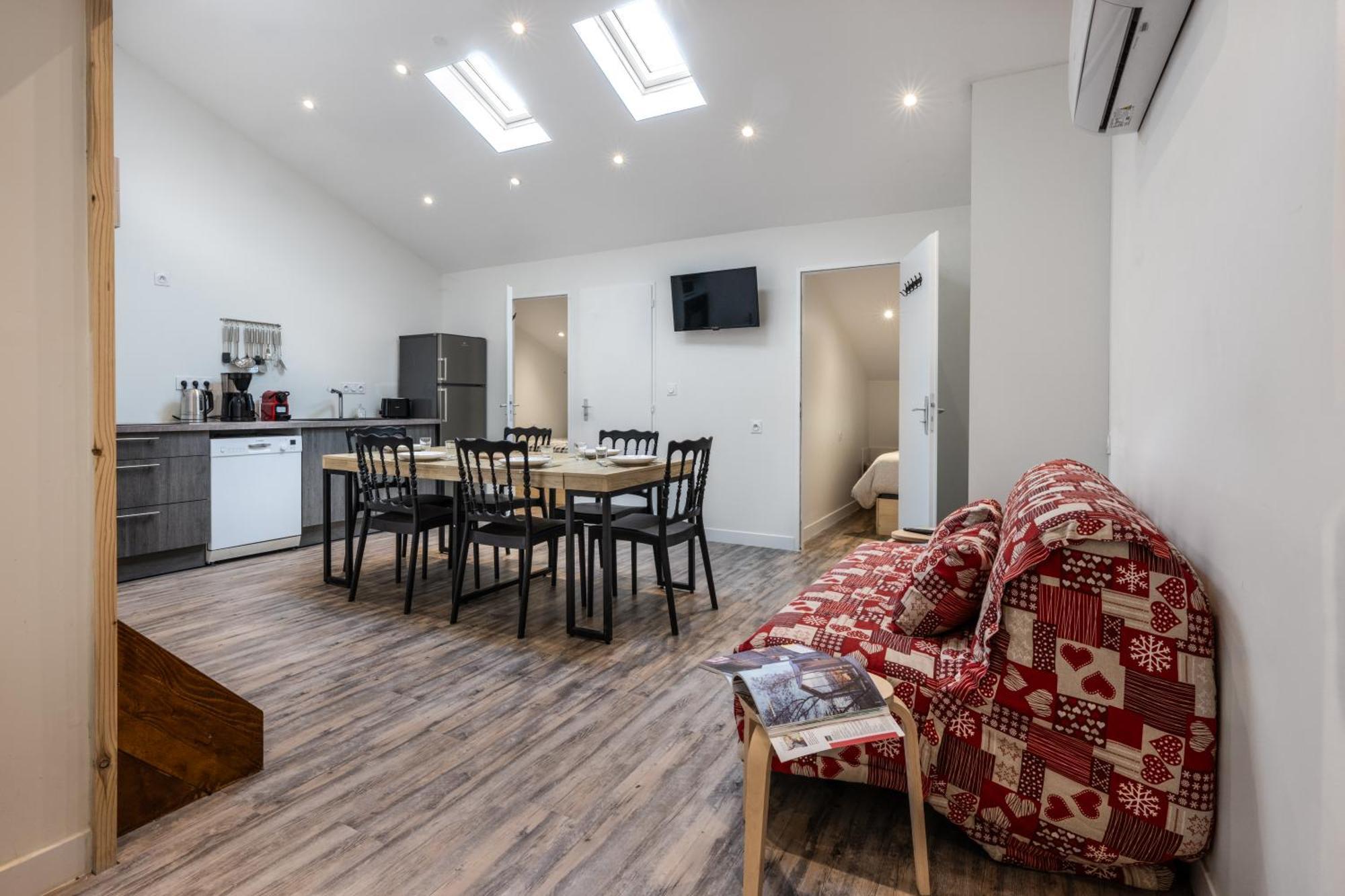 L'Epinette - Gite De Groupe Et Salle De Reception อัลวาร์ ภายนอก รูปภาพ